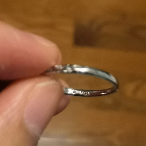 Simulated diamond sterling silver ring - Picture 4 of 6